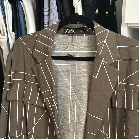 Zara geometric print blazer and pants set size small - Picture 6 of 6